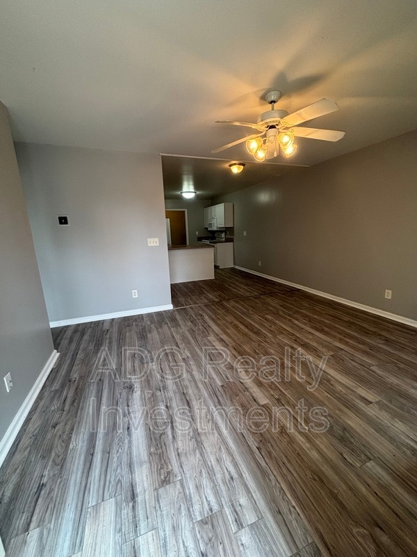 Foto del edificio - 5605 Wrenn Dr