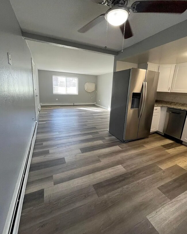 Photo - Beautifully Renovated 2 Bedroom Apartment with In-Unit Laundry & A/C