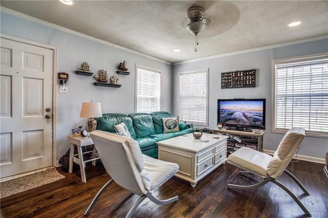 Foto del edificio - 3213 Forest Park Blvd