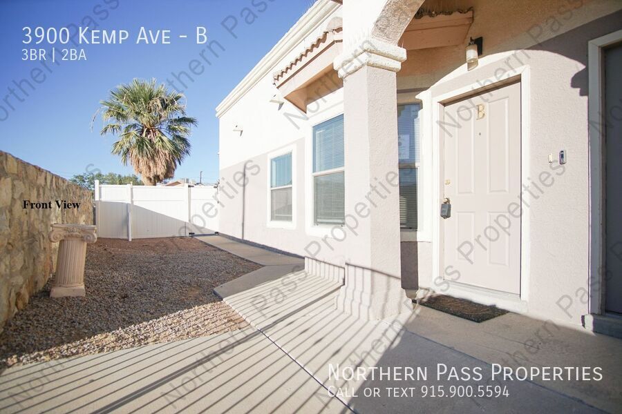 Primary Photo - Nice 3 Bedroom Apartment with Refrigerated...