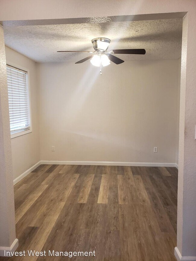 Building Photo - 3 br, 2 bath House - 14503 NE 80 St