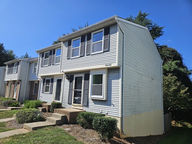 Photo - 9432 Lexington Cir House