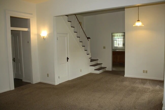 Foto del edificio - 515 S Woodlawn Ave