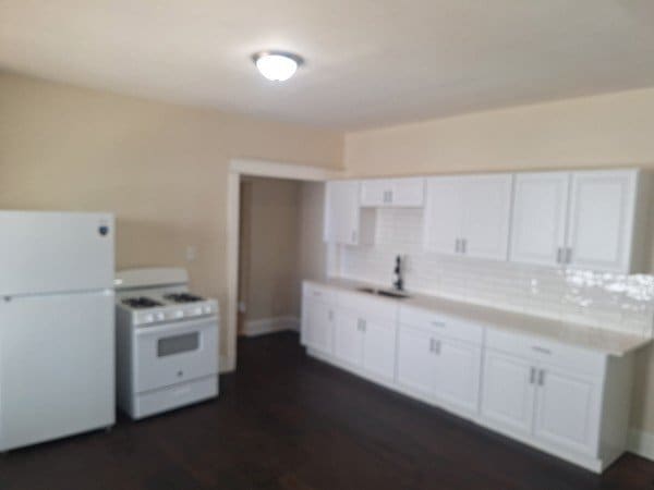 Photo - 3139 West Blvd (Cleveland, OH)