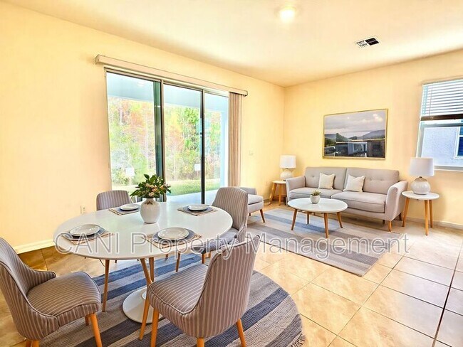 Foto del edificio - 230 Reena Dr