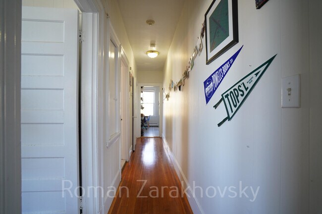 Foto del edificio - 1 Ashford Ct