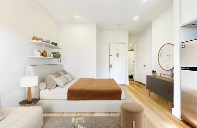 Broadway - Broadway Apartment