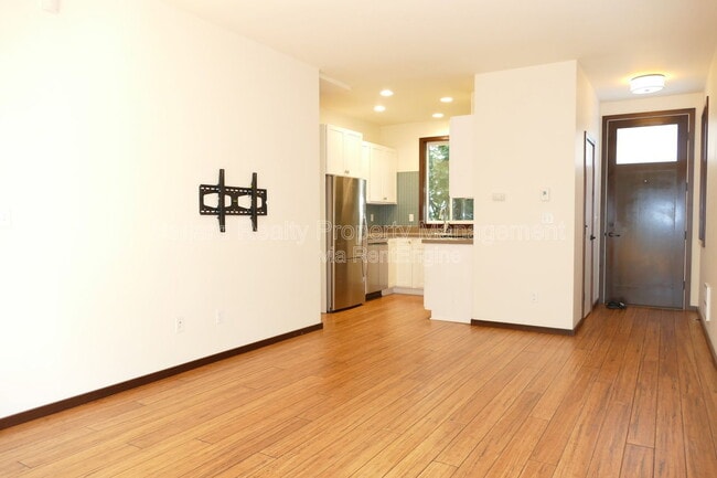 Foto del edificio - 839 NW 63rd St