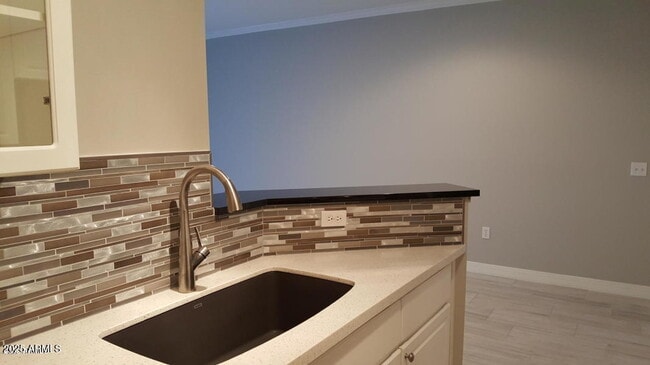 Foto del edificio - 1701 E Colter St