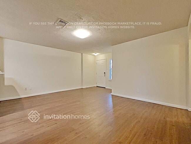 Building Photo - 12002 Jillian Crossing Dr