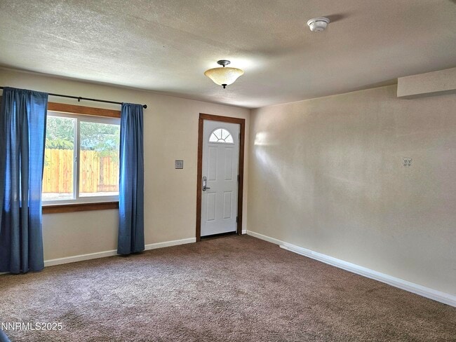 Building Photo - 1685 Chaska Pl