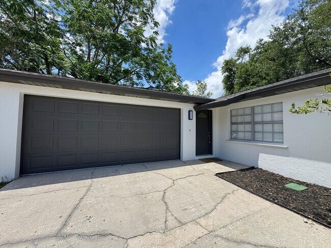 Foto del edificio - Newly Remodeled - 3 bedroom 2 bath - Ready to Move In!
