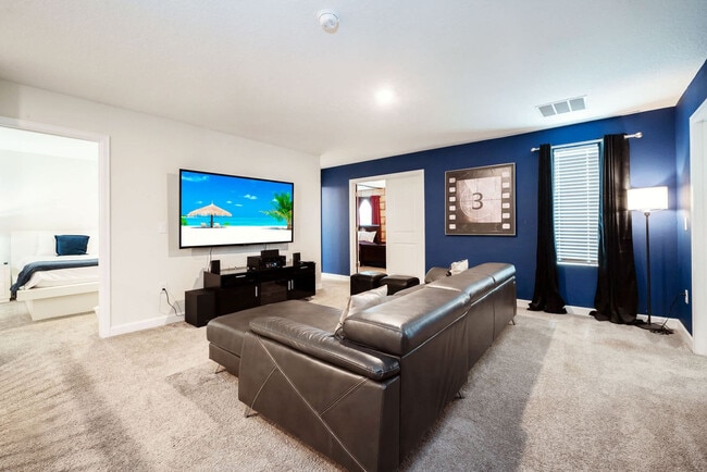 Building Photo - 8886 Cabot Cliffs Dr