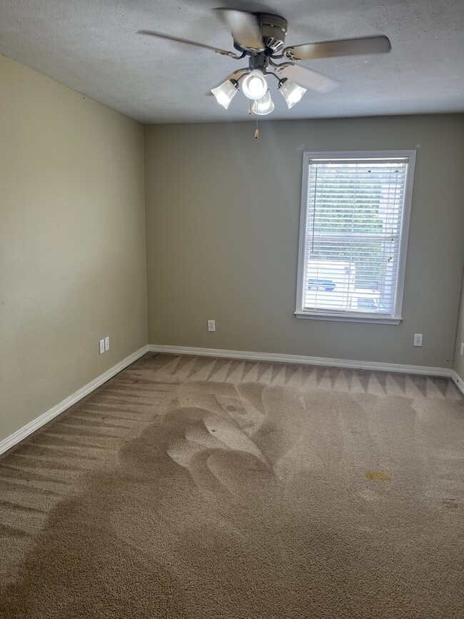 Building Photo - 603 Kirk Cauldy Dr