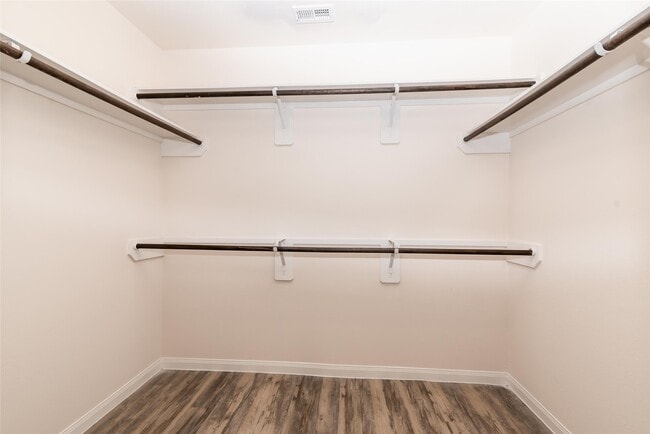 Building Photo - 24218 Treviso Gardens Dr