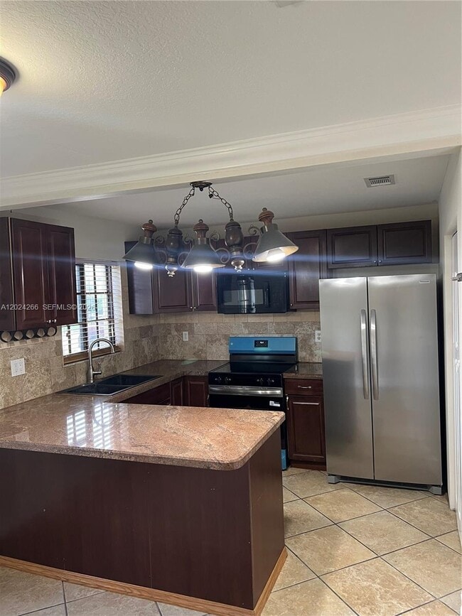 Foto del edificio - 1126 NE 209th Terrace