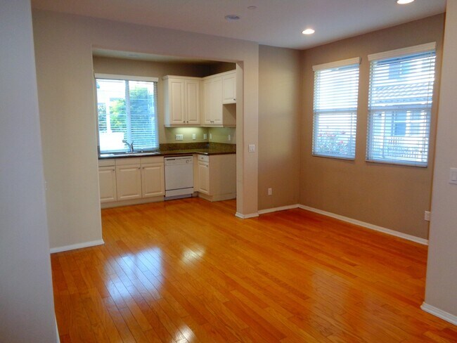 Foto del edificio - 3 Bed 3 Bath Condo for Rent at the Whittie...