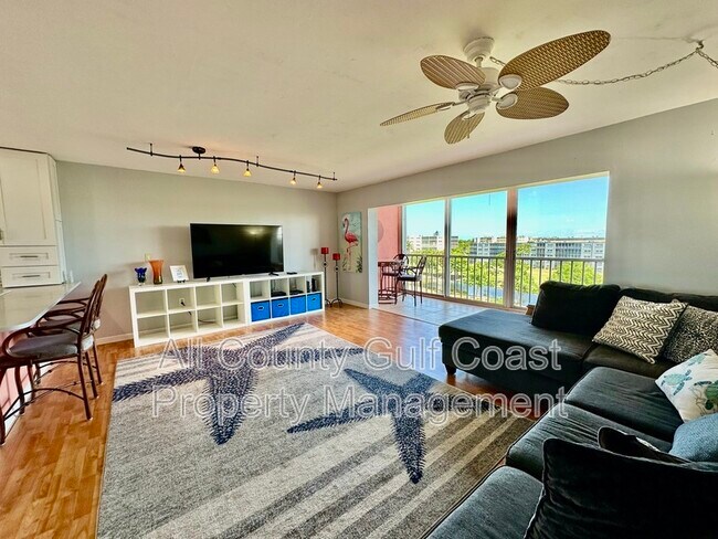 Foto del edificio - 4240 Ironwood Cir