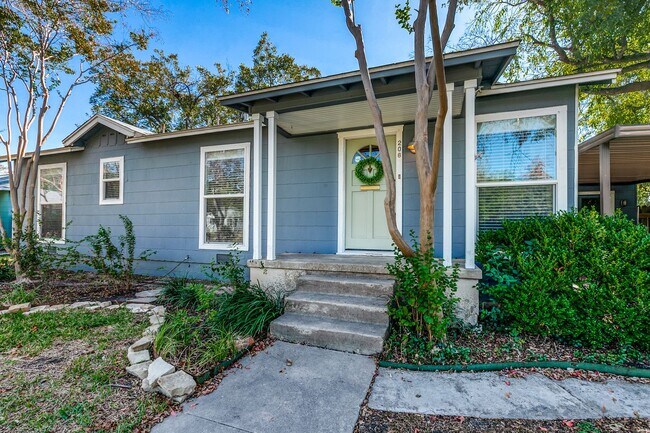 Foto del edificio - 2-BEDROOM TERRELL HEIGHTS COTTAGE