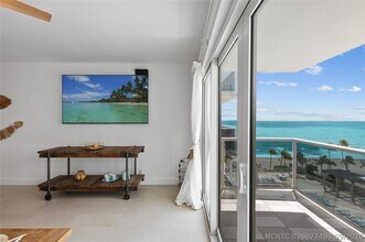 Building Photo - 3500 Galt Ocean Dr