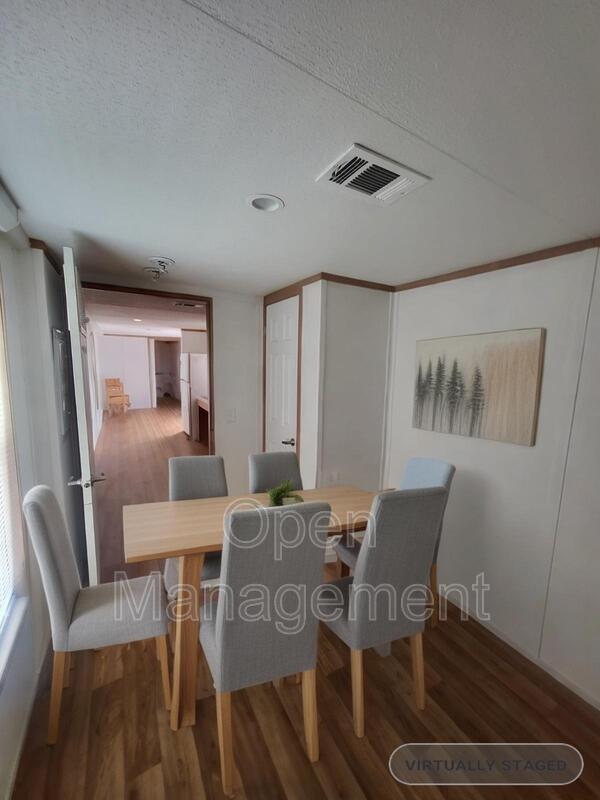 Foto del edificio - 3510 Bluegrass Park Dr