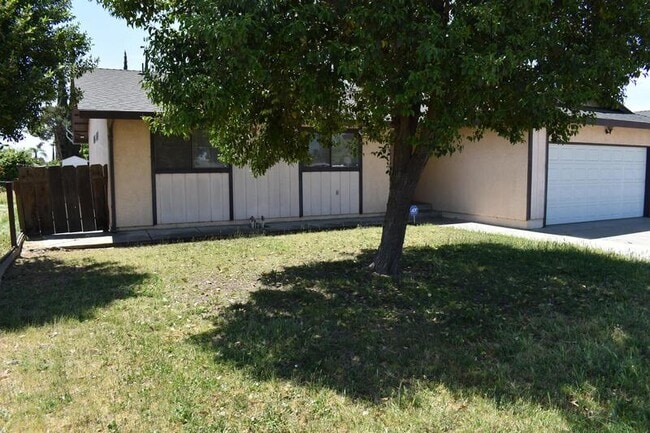 Building Photo - 614 E Linwood Ave