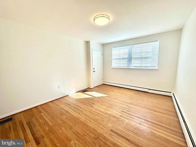 Foto del edificio - 362 Ripka St