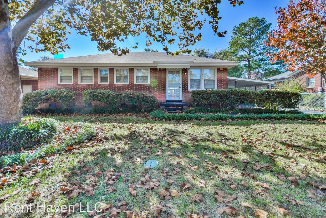 Primary Photo - 4 br, 2.5 bath House - 4121 Chesterfield Dr