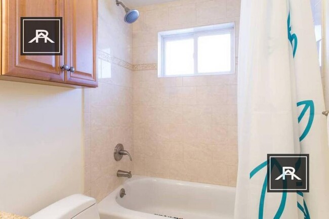 Building Photo - 2 bedroom in Belmont MA 02478