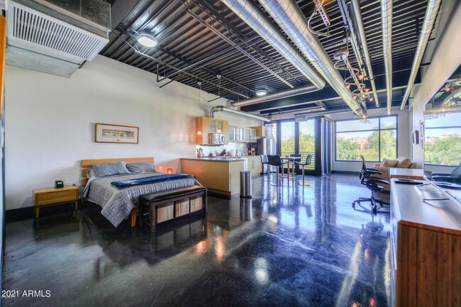 Foto del edificio - 4020 N Scottsdale Rd