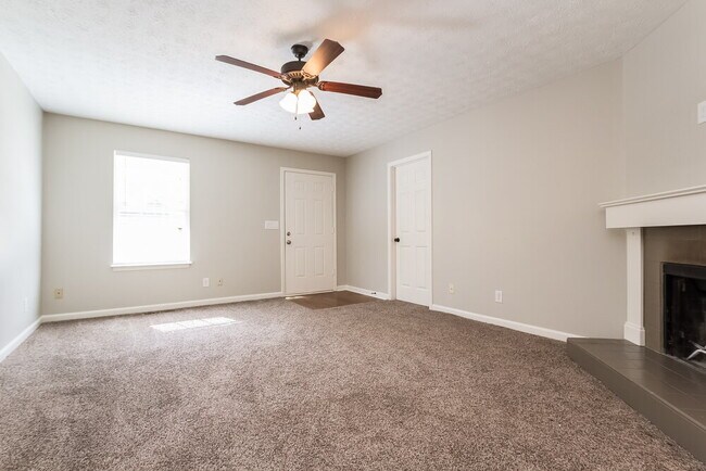 Foto del edificio - 1169 Granite Ln