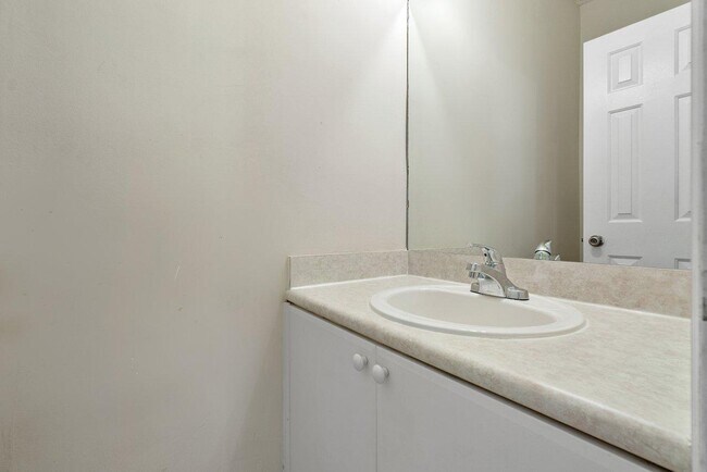 Foto del edificio - 2507 Shoma Dr