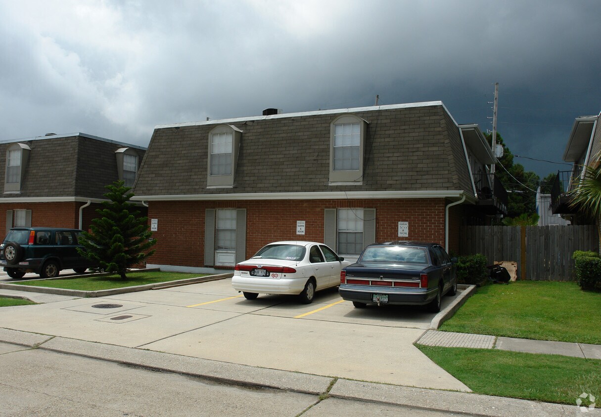 Building Photo - 2804 Kingman St