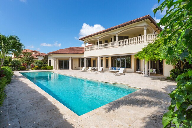 Foto del edificio - 3310 Palm Beach Point Blvd