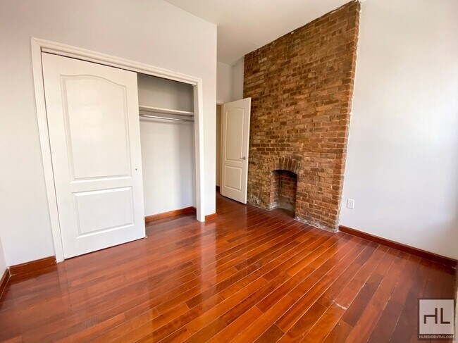 Foto del edificio - NINTH AVE