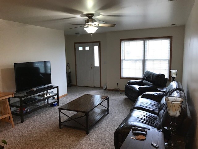 Foto principal - 344 N Main St