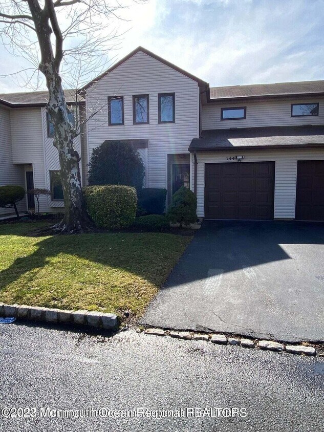 144 Tangerine Dr, Marlboro, NJ 07746 Condo for Rent in Marlboro, NJ