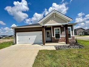 Building Photo - 4644 Chelmsford Dr