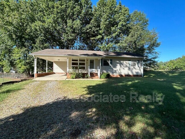 Photo - 710 Glenn St House