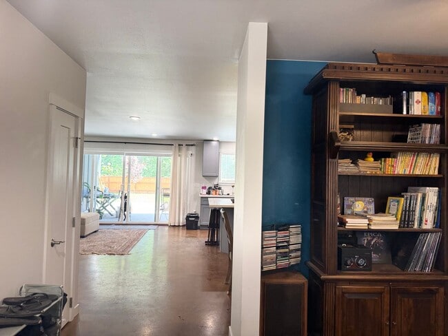 Building Photo - Welcome to Your Lakefront Retreat in Clear...