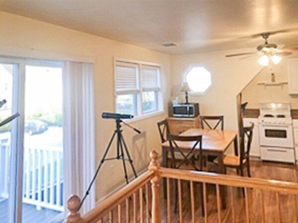 Building Photo - 116 Seaview Dr