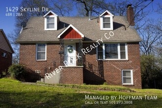 Building Photo - 1429 Skyline Dr
