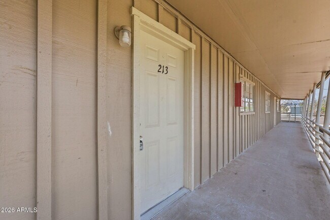 Building Photo - 2150 W Missouri Ave