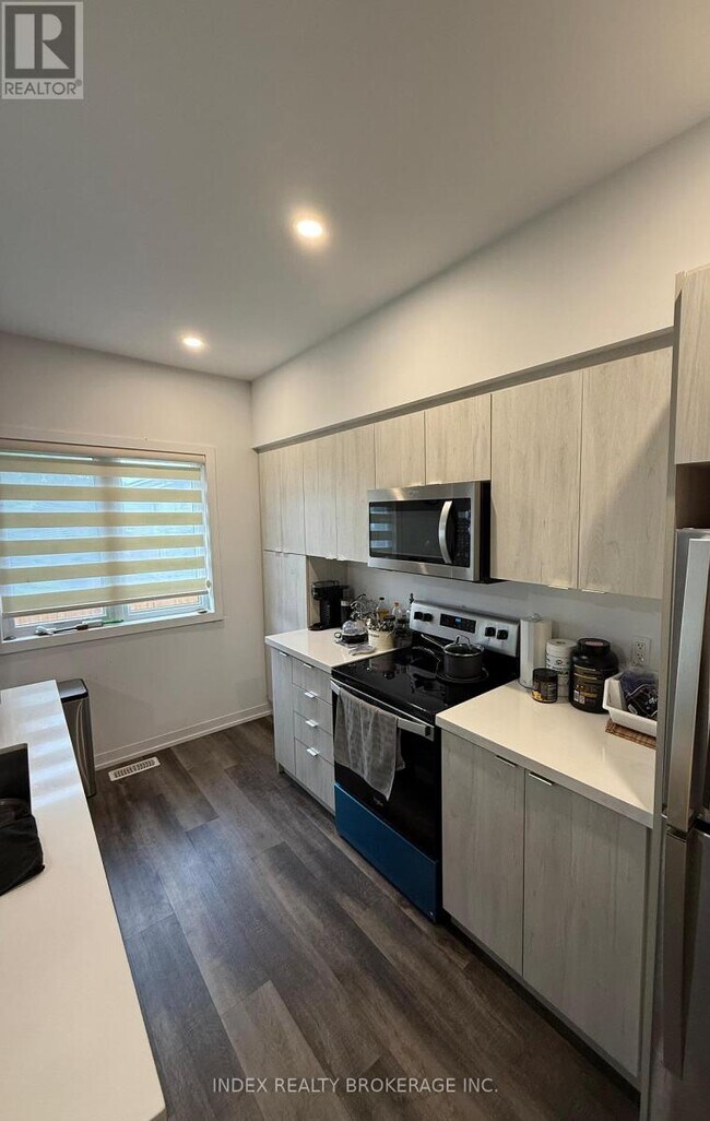 Photo du bâtiment - 416-416 Dundas St S