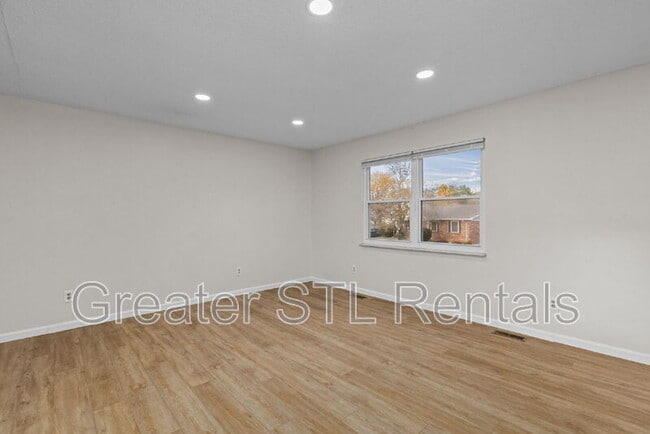 Building Photo - 2344 White Ash Ct