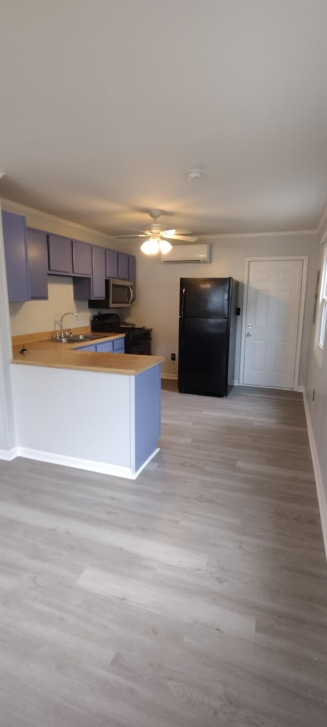 Foto del edificio - 1485 Morgan Dr