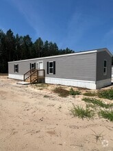 Building Photo - 996 Evergreen Dr
