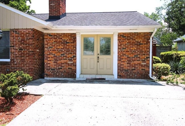 Photo - 11703 Caplinger Rd House