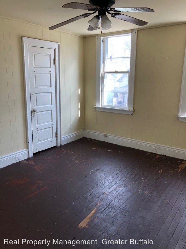 Building Photo - 70 Kilhoffer St