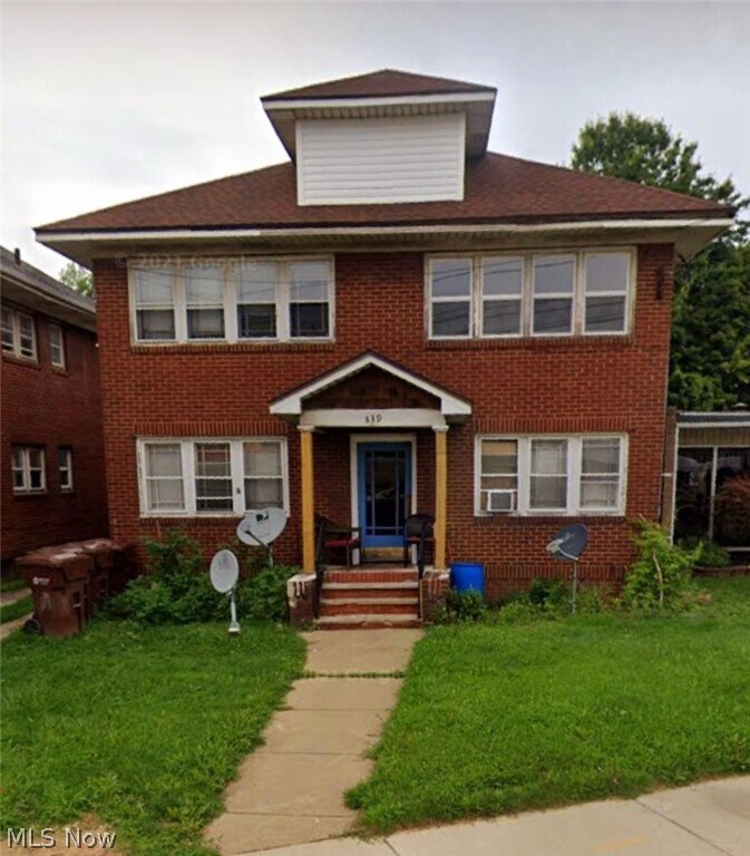 539 E Cuyahoga Falls Ave Unit 4, Akron, OH 44310 Room for Rent in